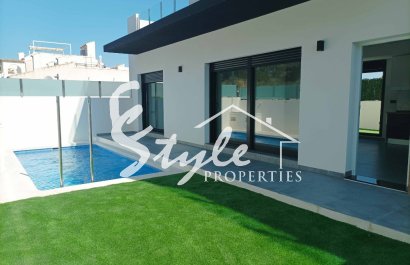 Новые таунхаусы на продажу в Вильямартине, Коста Бланка, Испания. ОN1782