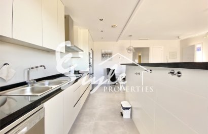 Resale - Apartment - Punta Prima