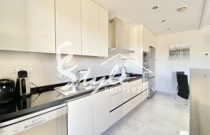 Resale - Apartment - Punta Prima