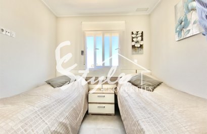 Resale - Apartment - Punta Prima