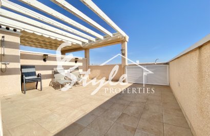 Apartment with private solarium for sale in Vista Azul, Punta Prima, Costa Blanca, Spain. ID3781
