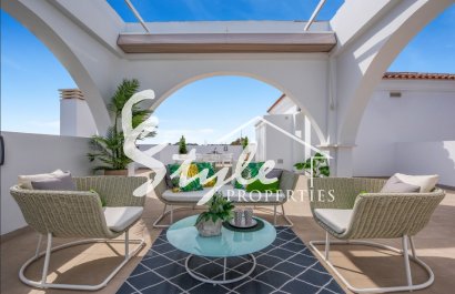 Áticos modernos en venta en Quesada, Costa Blanca Sur, España. ON1790_A