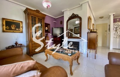 Купить таунхаус с садом и бассейном в Лос Фруталес, Торревьеха, в 200 метрах от пляжа. ID 6141