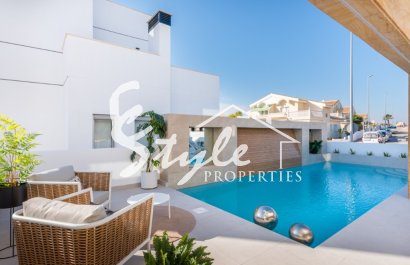 New villa for sale in Ciudad Quesada, Alicante, Costa Blanca. ON1416