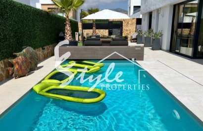 Вилла в Финестрате, Коста Бланка, Испания. ID:1809