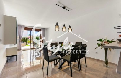 Buy ground floor apartment with large terrace in Costa Blanca close to golf in Villamartin. ID: 6163