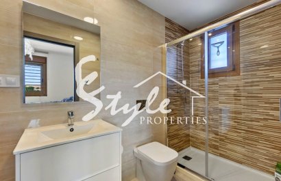 Resale - Apartment - Villamartin