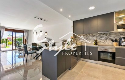 Resale - Apartment - Villamartin