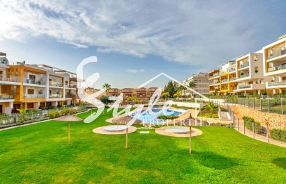 Resale - Apartment - Villamartin