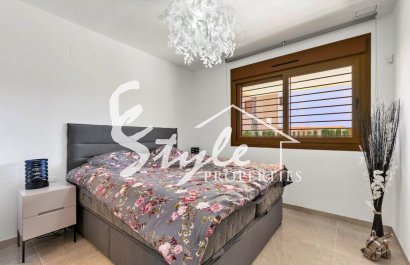 Resale - Apartment - Villamartin