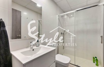 Resale - Apartment - Villamartin