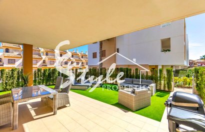 Resale - Apartment - Villamartin