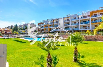Resale - Apartment - Villamartin