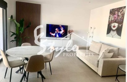 Квартиры в новостройке на продажу в Пилар де ла Орадада, Коста Бланка, Испания.ON1815