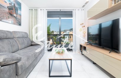 На продажу новая квартира у моря в Миль Пальмерас, Торре де ла Орадада, Коста Бланка, Испания. ID1379