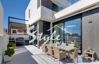 Продается новая вилла в Ло Ромеро, Коста Бланка, Испания. ON1823