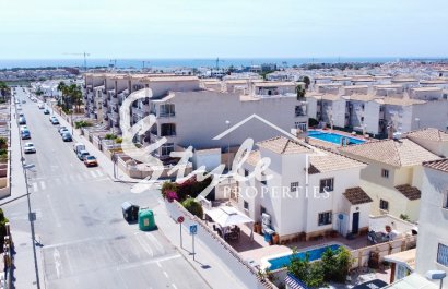 Resale - Villa - Punta Prima