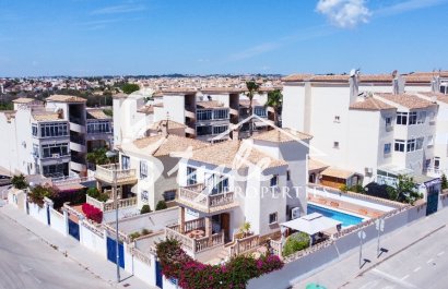 Resale - Villa - Punta Prima