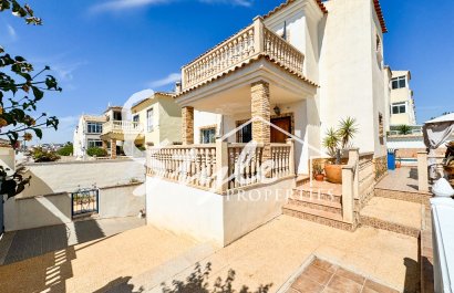Resale - Villa - Punta Prima