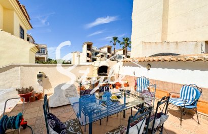 Resale - Villa - Punta Prima