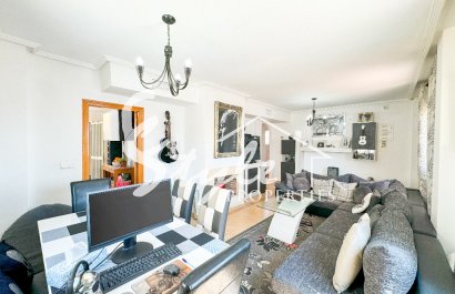 Resale - Villa - Punta Prima