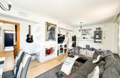 Resale - Villa - Punta Prima