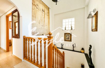 Resale - Villa - Punta Prima