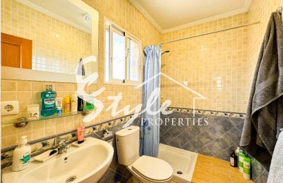 Resale - Villa - Punta Prima