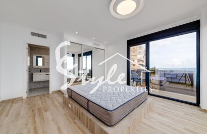 Villa on the first line of the sea in La Mata (Torrevieja) Spain. ID1826