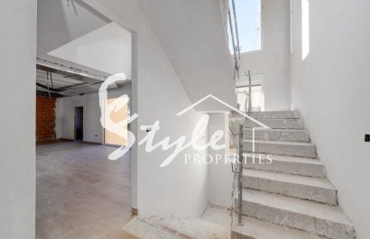 Nuevo - Villa - Punta Prima