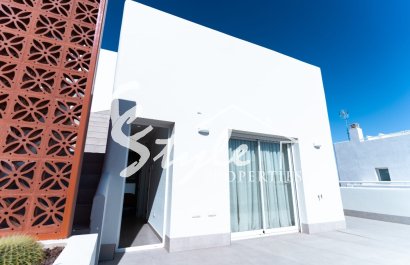 Villas de obra nueva en Pilar de la Horadada. Costa Blanca.España.ON1548