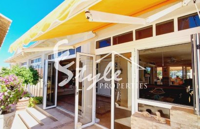 Вторичное жилье - Вилла - Кампоамор