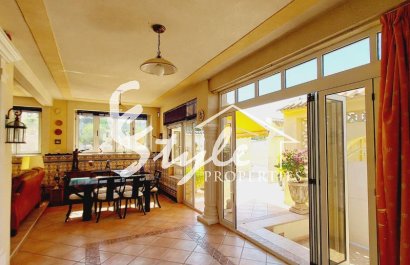 Вторичное жилье - Вилла - Кампоамор