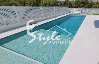 Продажа новой виллы в Финестрате, Коста Бланка, Испания ON1836