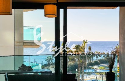 Resale - Apartment - Punta Prima