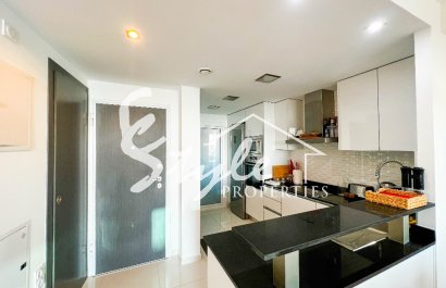 Resale - Apartment - Punta Prima