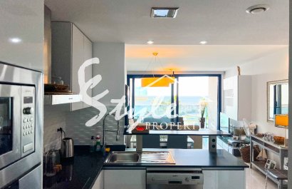 Resale - Apartment - Punta Prima