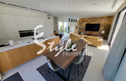 Вторичное жилье - Вилла - Лас Колинас - Las Colinas Golf