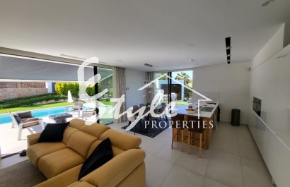 Вторичное жилье - Вилла - Лас Колинас - Las Colinas Golf