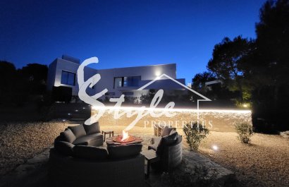 Вторичное жилье - Вилла - Лас Колинас - Las Colinas Golf