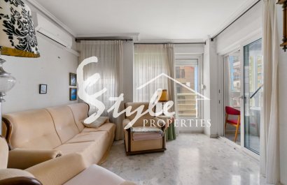 Comprar piso a solo 100 metros de la playa en Torrevieja. ID 6209