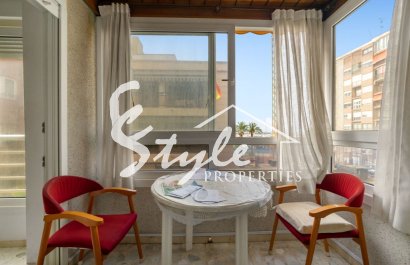 Comprar piso a solo 100 metros de la playa en Torrevieja. ID 6209