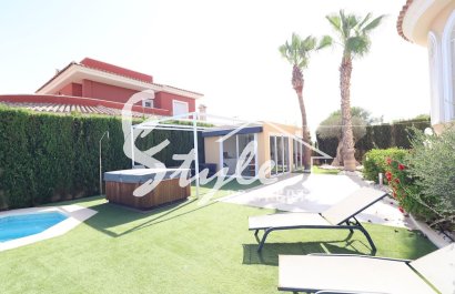 Вторичное жилье - Вилла - Сьюдад Кесада