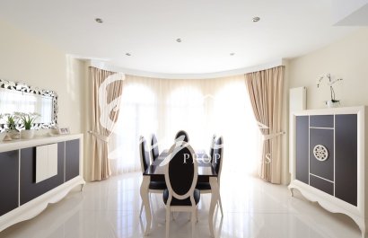 Вторичное жилье - Вилла - Сьюдад Кесада