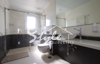 Вторичное жилье - Вилла - Сьюдад Кесада