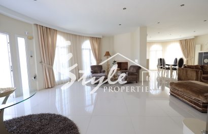 Вторичное жилье - Вилла - Сьюдад Кесада