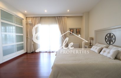 Вторичное жилье - Вилла - Сьюдад Кесада