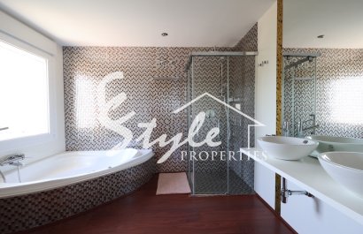 Вторичное жилье - Вилла - Сьюдад Кесада