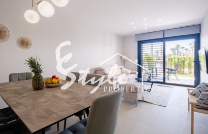 se vende nuevo apartamento en Flamenca Village,la Zenia, Orihuela costa, Costa Blanca, Spain. ID1892