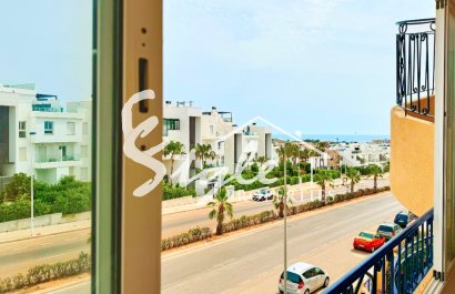 Продается квартира на верхнем этаже с видом на море в Синьюэлика, Пунта Прима, Коста Бланка. ID3557